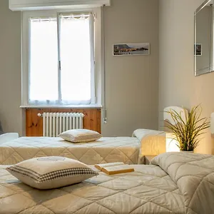 Apartment Casa Bellavista Wi-fi Parking Free, San Siro (Lombardy)